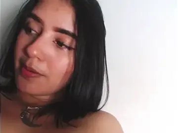 Danae_999  live sex cam