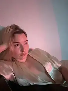 EmmaTurners  live sex cam