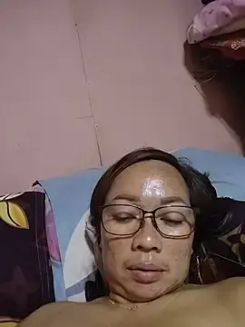 Asianwet4u  live sex cam
