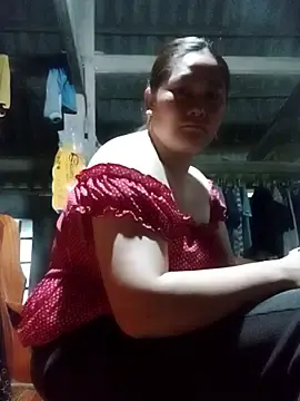 Bongtuyet11  live sex cam