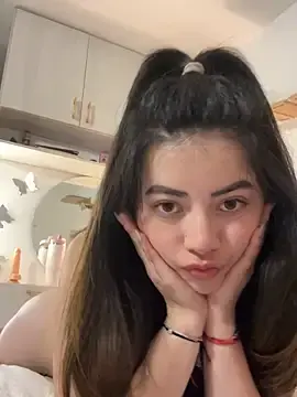 Missani  live sex cam