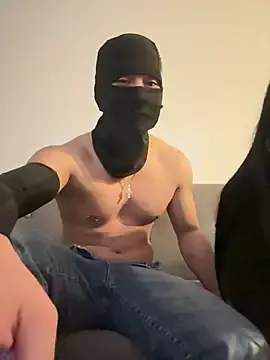 Parejasw98_2004  live sex cam