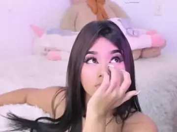 BritanyLin__  live sex cam