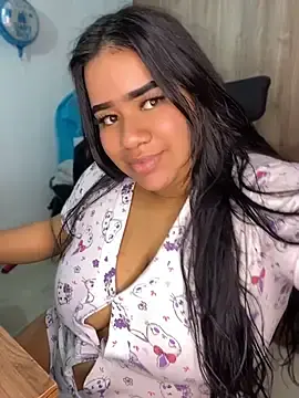 Chubby_antonela  live sex cam