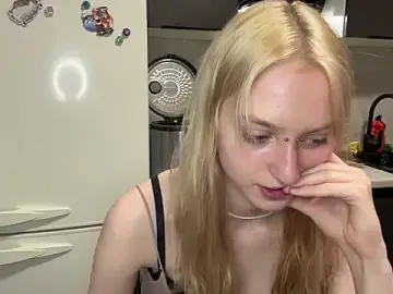 LorraineSpahr  live sex cam