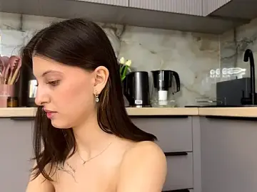 LouiseChavez  live sex cam