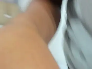 Nahomi4_  live sex cam