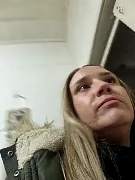 Off_the_Lesh  live sex cam