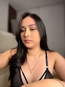 VeronicaMartin  live sex cam