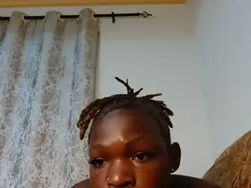 Barbie_queen11  live sex cam