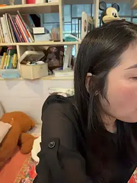 Fanfan181  live sex cam