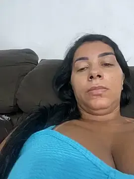 Jomorena80  live sex cam