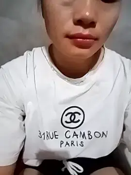 L_kiss  live sex cam