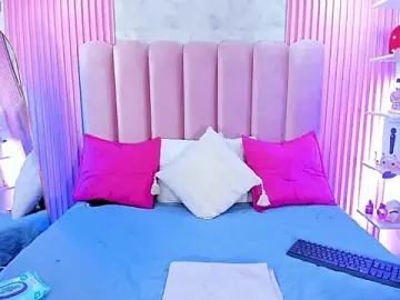 ArianaRougee  live sex cam