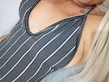 Biaangel34  live sex cam