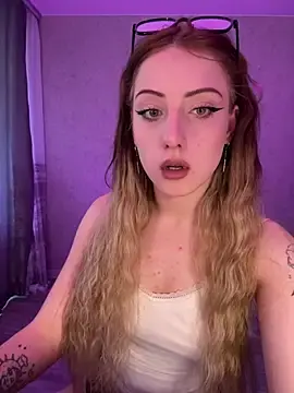 Meowluly  live sex cam