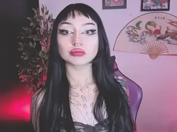 Catipetite  live sex cam
