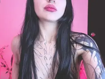 Catipetite  live sex cam