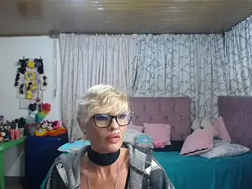Isabella-lips007  live sex cam