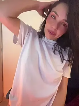 LaraDanverss  live sex cam