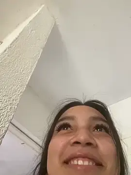Hellen_cristall  live sex cam