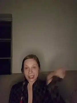Katiestevens  live sex cam