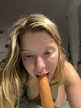 Kimczii  live sex cam