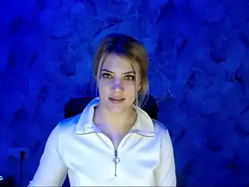 Nika_gold1  live sex cam