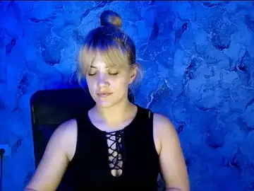 Nika_gold1  live sex cam