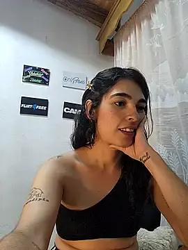 Agatha_xxx222  live sex cam