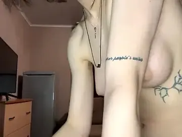 MarieHernandez  live sex cam