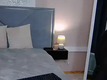 NicoleRosss  live sex cam