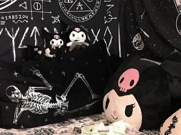 Paige_Turner  live sex cam