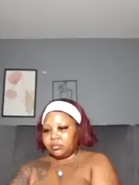 PearlSexxy69  live sex cam