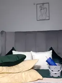 PearlSexxy69  live sex cam