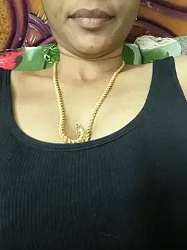 Radhasree143  live sex cam