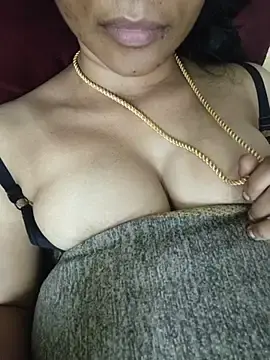 Radhasree143  live sex cam