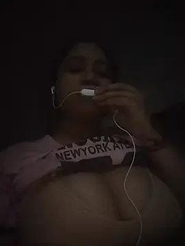 Rutika098  live sex cam