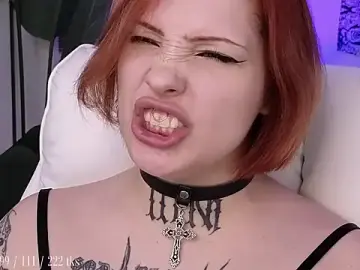 Violetviolator  live sex cam