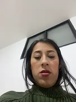 Lia-1212  live sex cam