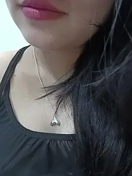 Silkyhairs  live sex cam
