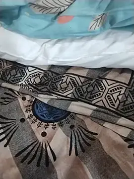 Tharu_sweet  live sex cam