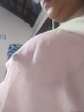 Tharu_sweet  live sex cam