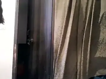 Aayusmatisharma  live sex cam