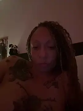 CourtneyCocks88  live sex cam