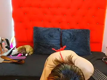 DakasVaper  live sex cam