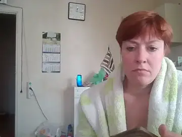 Fruittellalove  live sex cam