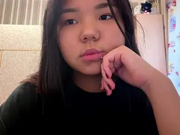 JohannaMickiewicz  live sex cam