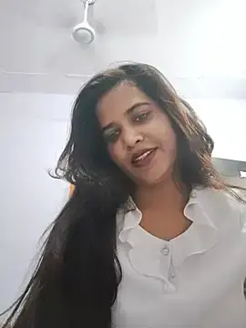 Cute_radhikaa  live sex cam