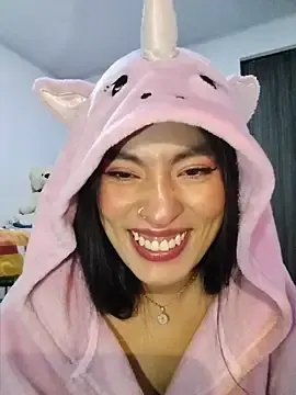AdarhaRamirez_  live sex cam